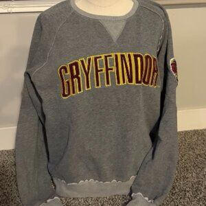 Harry Potter Gryffindor Sweatshirt | Wizarding World of Harry Potter| Size Large